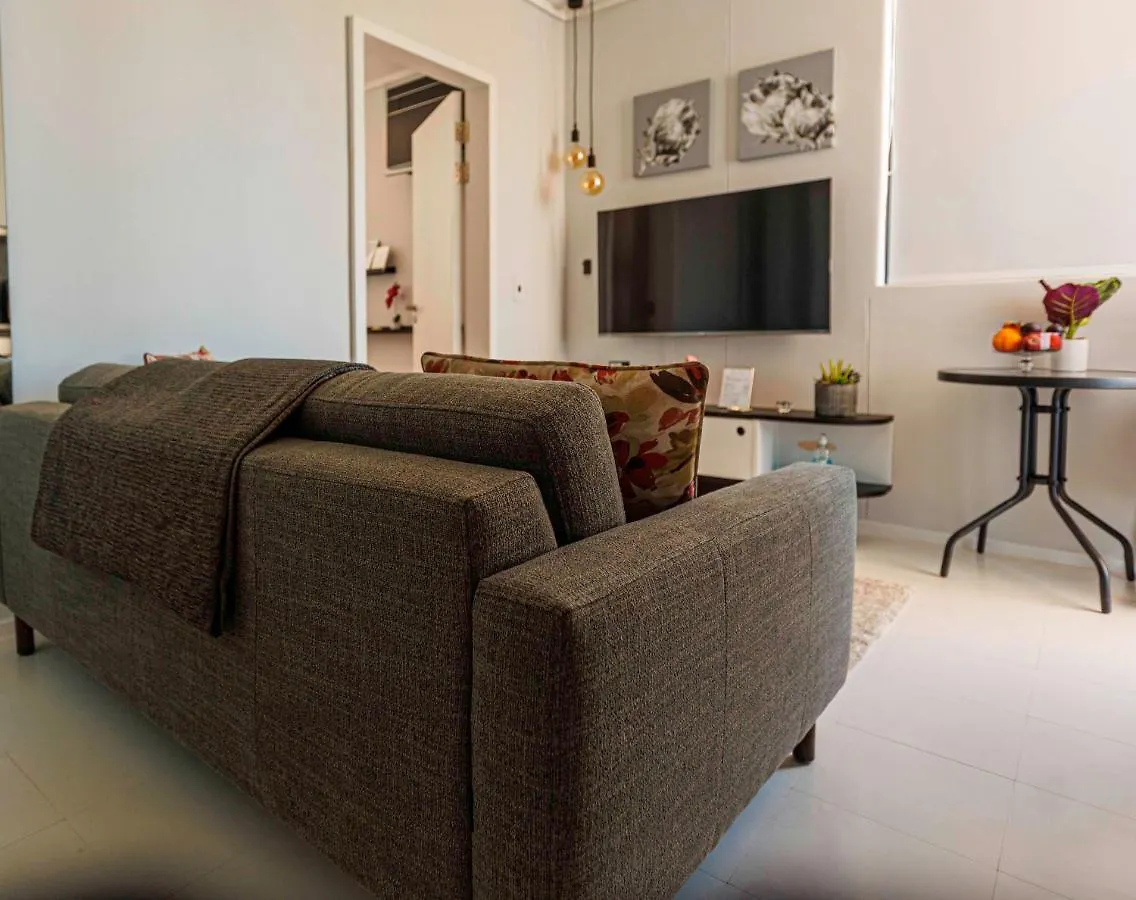 Flamingo Mountain View Luxury Best Position 1 Bedroom Apartment Queen Size Bed & Inverter For Tvo Ciudad del Cabo 0*,