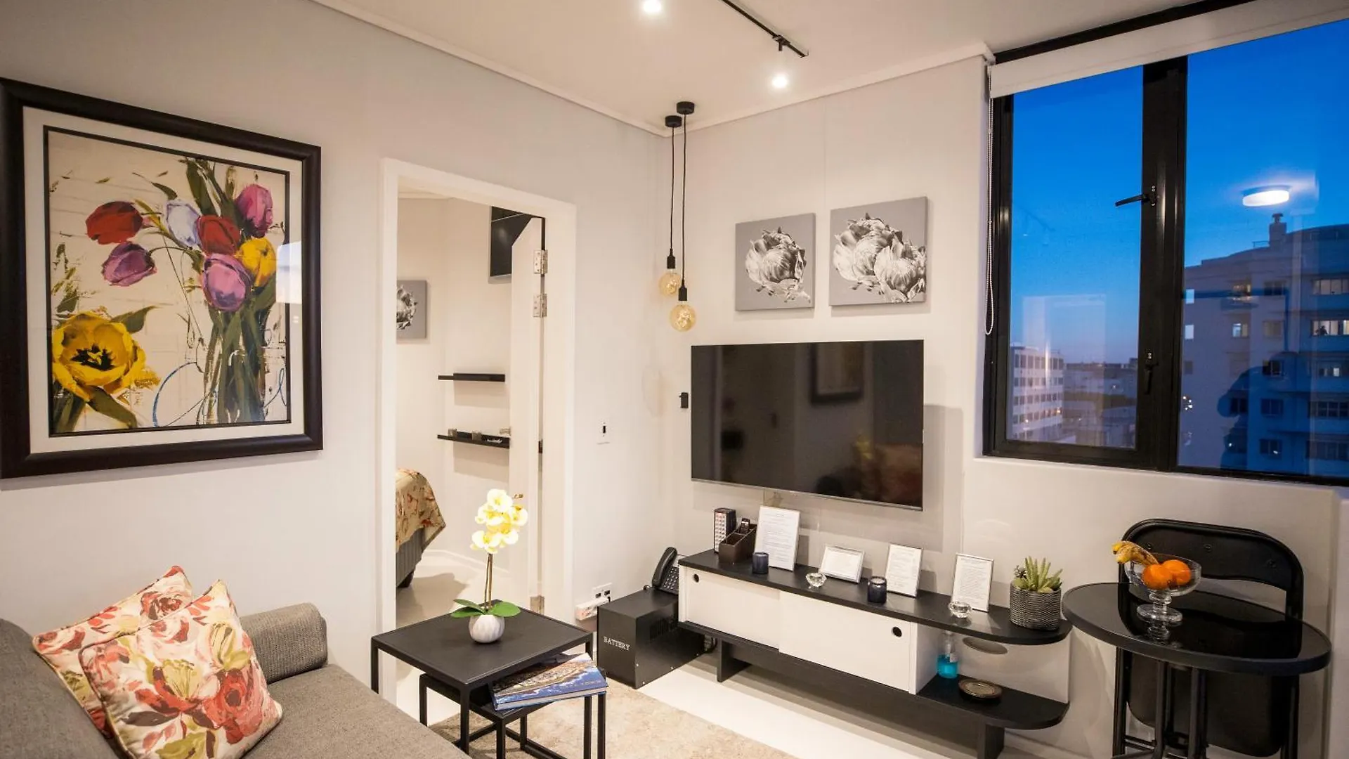 Flamingo Mountain View Luxury Best Position 1 Bedroom Apartment Queen Size Bed & Inverter For Tvo Ciudad del Cabo