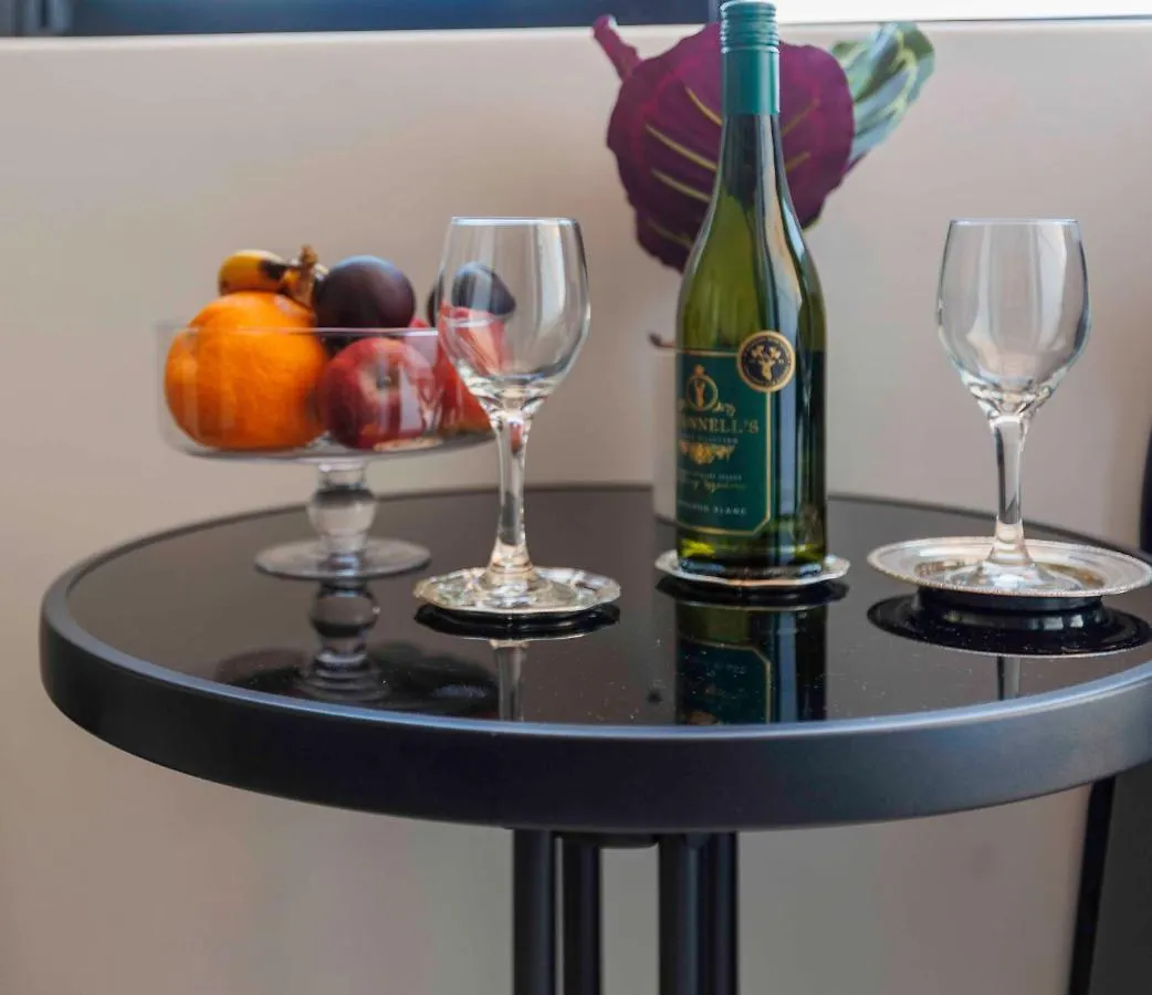 Flamingo Sea Point: Luxury Sea View Apartment Cape Town South Africa